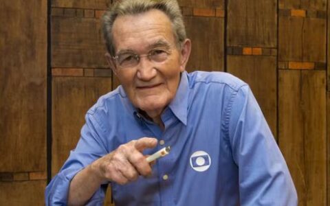 Imagem do post Bahia homenageia Léo Batista após morte do jornalista esportivo