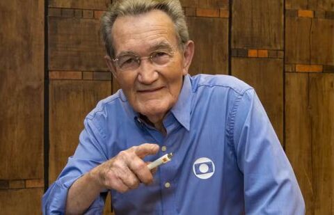 Imagem do post Bahia homenageia Léo Batista após morte do jornalista esportivo