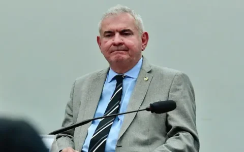 Imagem do post Coronel pressiona e afirma que mantém candidatura ao Senado: “Se não me quiser, eu saio da relação”