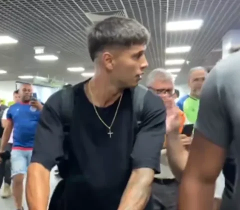 Imagem do post VÍDEO: zagueiro argentino desembarca em Salvador para assinar com Bahia
