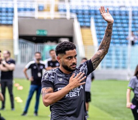 Imagem do post Bahia acerta empréstimo de Matheus Bahia ao Ceará com opção de compra