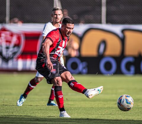 Imagem do post Empate dramático: Vitória arranca ponto nos acréscimos contra o Jacuipense