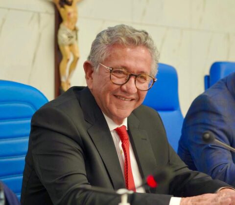 Imagem do post “Vou governar para toda Camaçari”, afirma Caetano em discurso de posse