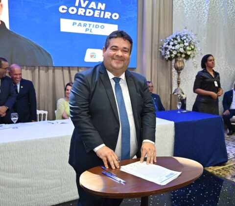 Imagem do post Ivan Cordeiro é eleito presidente da Câmara Municipal de Vitória da Conquista
