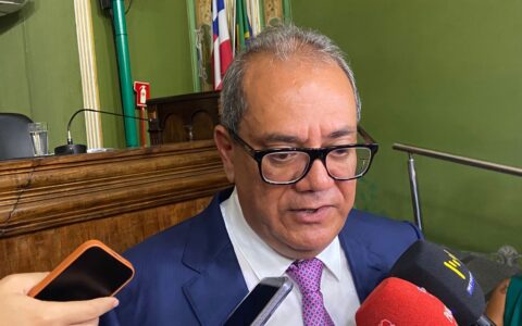 Imagem do post Muniz manda recado a colegas após ter menos votos do que o prometido: “Jamais aceitarei ser enganado”