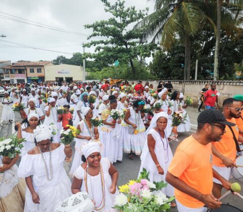 Imagem do post Com participação popular e de artistas locais, Camaçari abre ciclo de lavagens em Barra do Pojuca