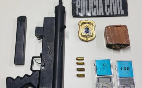 Imagem do post Submetralhadora e drogas são apreendidas em operação policial em Jaguaquara