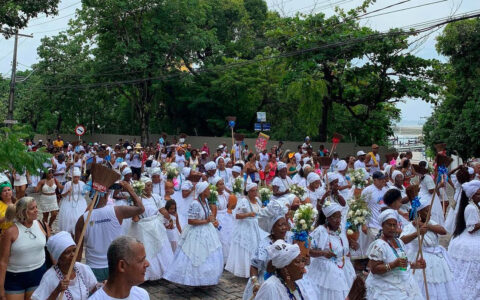 Imagem do post Em clima de pré-carnaval, Lavagem do Beco vai agitar Itaparica, neste sábado (25)