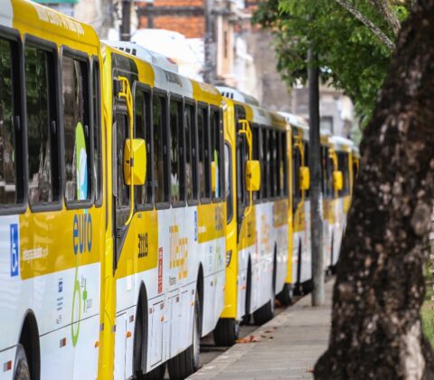 Imagem do post Após reivindicações da população, Prefeitura reativa linhas de ônibus que estavam suspensas