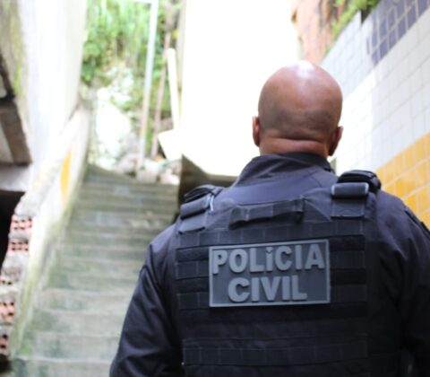 Imagem do post Adolescente investigado por homicídio é apreendido em Mata de São João