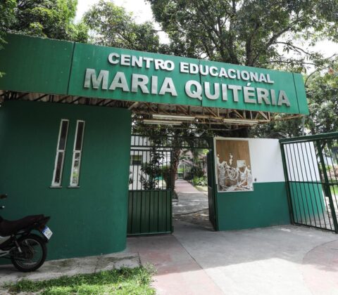 Imagem do post Luiz Caetano propõe reajuste de 6,27% para professores municipais de Camaçari