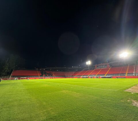Imagem do post Vitória inaugura iluminação de led no Barradão
