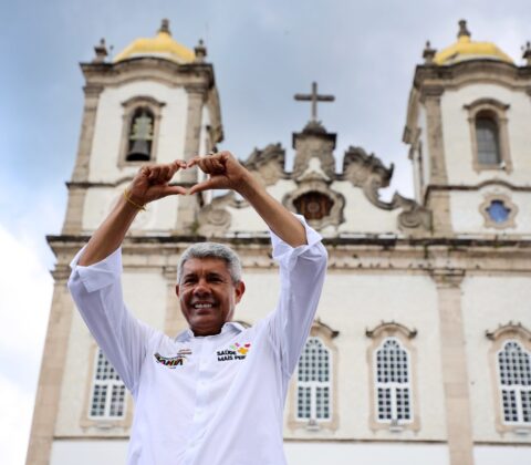 Imagem do post Bahia recebe 80 novas ambulâncias do Samu para reforçar atendimento em 73 municípios