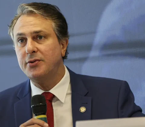 Imagem do post Enem 2024 registrou 12 redações com nota mil; uma da rede pública