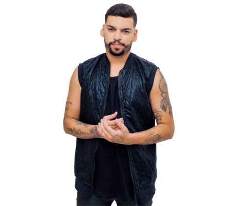 Imagem do post Festival Arrocha Safadão traz sofrência de Devinho Novaes