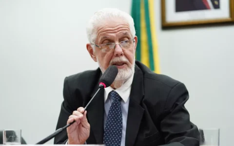 Imagem do post Jorge Solla critica postura de prefeito eleito e defende vereadora em meio a impasse político em Rafael Jambeiro