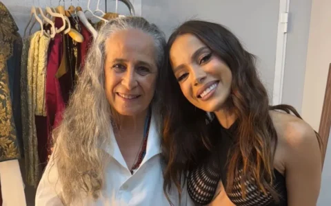 Imagem do post Encontro de Gerações: Anitta tieta Maria Bethânia durante a virada do ano no Rio
