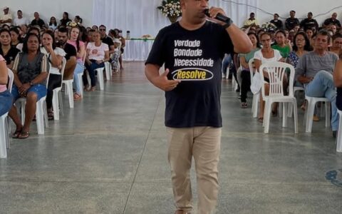 Imagem do post Prefeito Saulo Islan realiza primeira reunião de sua gestão com servidores públicos municipais