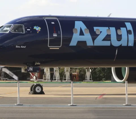 Imagem do post Azul suspende operação em 12 cidades brasileiras