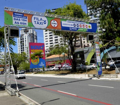 Imagem do post Transalvador inicia controle de veículos no Carnaval de Salvador com 15 portais de acesso