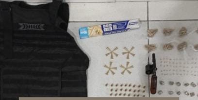 PM apreende arma e drogas e um suspeito é preso em Porto Seguro
