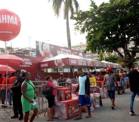 Imagem do post Prazo para cadastramento de ambulantes para as festas populares termina hoje
