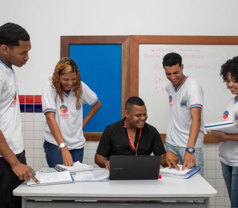 Imagem do post Governo da Bahia convoca mais 280 aprovados na seleção de professores