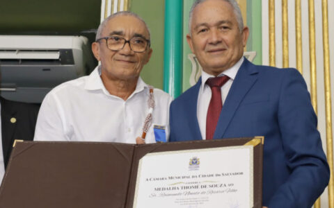 Imagem do post Câmara homenageia Pai Rai com Medalha Thomé de Souza