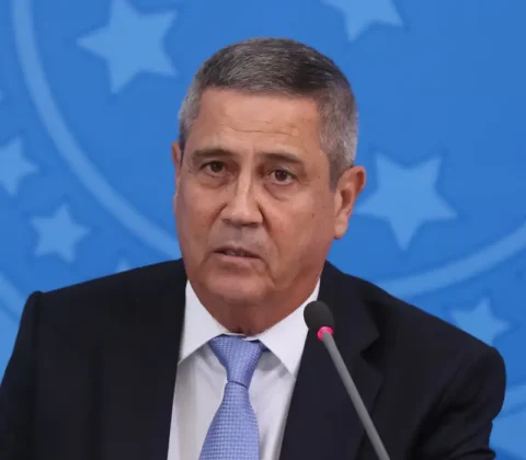 Imagem do post Defesa de Braga Netto pede ao STF mais prazo para se manifestar