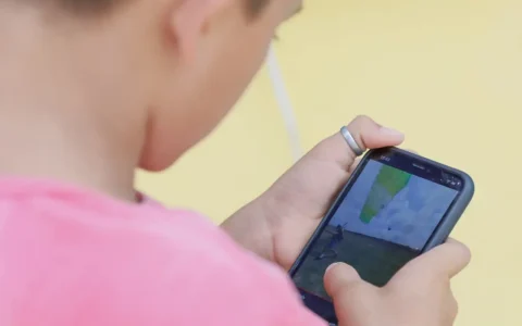 Imagem do post Uso de internet por crianças entre 6 e 8 anos dobrou na última década