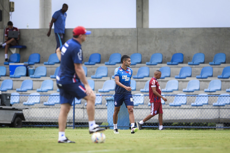 Elenco do Bahia se reapresenta de olho em jogo da Copa do Nordeste