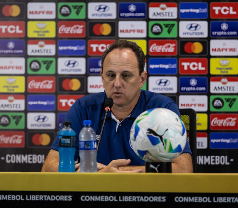 Imagem do post “A Libertadores é uma competição diferente”, diz Ceni após classificação