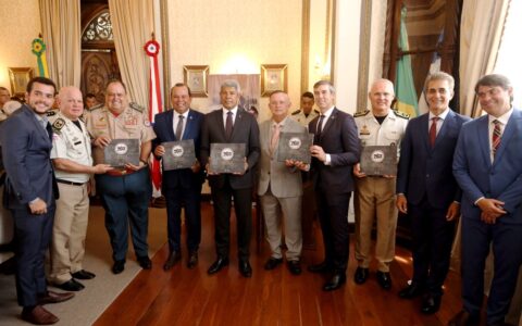 Imagem do post “Esses 200 anos representam o compromisso da Polícia Militar com a segurança da Bahia”, diz Jerônimo