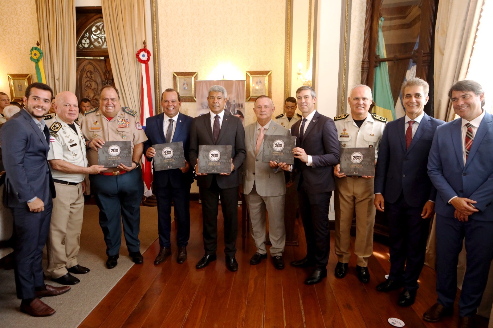 “Esses 200 anos representam o compromisso da Polícia Militar com a segurança da Bahia”, diz Jerônimo