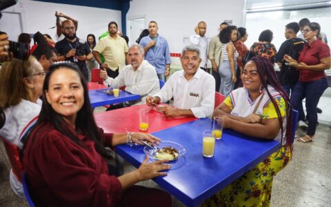 Imagem do post Estudantes do EJA da rede estadual participam de aula inaugural do novo ano letivo
