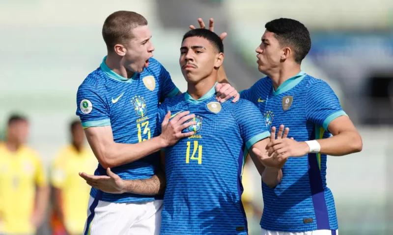 Brasil Sub-20 vence Colômbia e assume a liderança do Sul-Americano