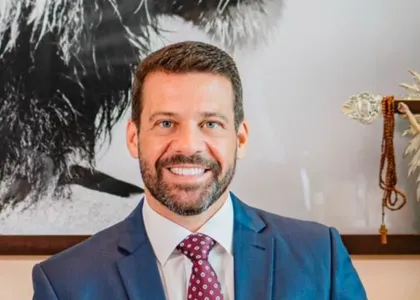 Bruno Reis anuncia novo secretário da Saúde; saiba quem é