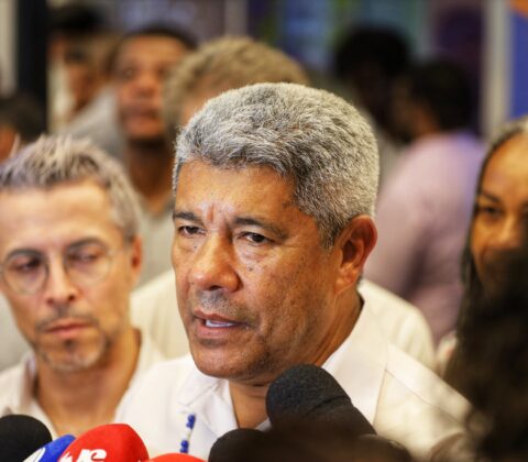 Imagem do post Jerônimo reage à fala xenofóbica do ministro do STJ: “Respeite a Bahia”