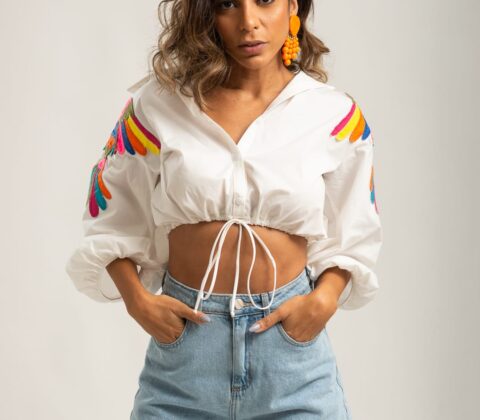 Imagem do post Sol e Salvador! Kaline Rabelo lança novo hit para o Carnaval