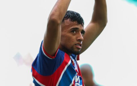 Imagem do post Em baixa no Bahia, Lucho Rodríguez revela qual posição prefere jogar