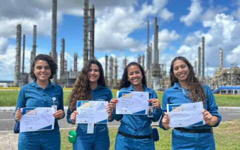 Imagem do post Engenheiras da Braskem na Bahia estão entre as cinco mulheres a conquistar certificação internacional