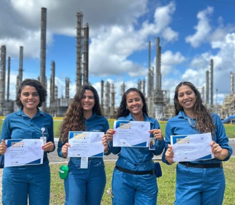 Imagem do post Engenheiras da Braskem na Bahia estão entre as cinco mulheres a conquistar certificação internacional