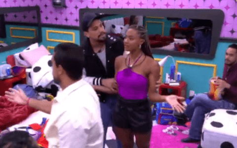 Imagem do post VÍDEO: Aline Patriarca parte pra cima de brother e é contida por outros participantes