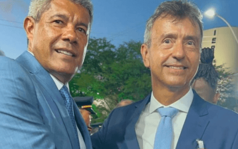 Imagem do post Ex-Secom recebe medalha em homenagem aos 200 anos da PM