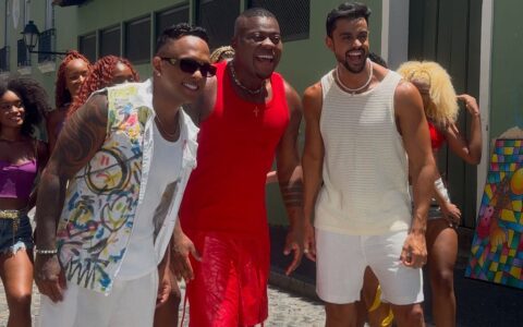 Imagem do post Escandurras, Parangolé e La Fúria gravam clipe de verão em pontos turísticos de Salvador