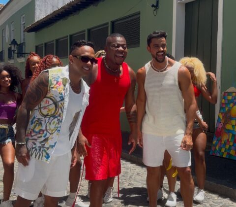 Imagem do post Escandurras, Parangolé e La Fúria gravam clipe de verão em pontos turísticos de Salvador