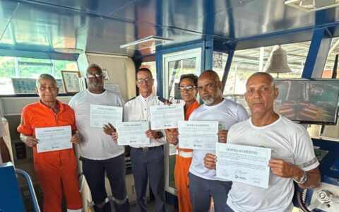 Imagem do post Tripulantes da Internacional Travessias Salvador (ITS) recebem reconhecimento de Honra ao Mérito