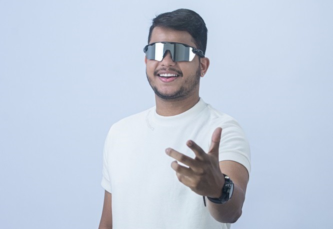 Fenômeno do Arrocha no Nordeste, cantor Mikael Santos confirma presença no Carnaval de Salvador