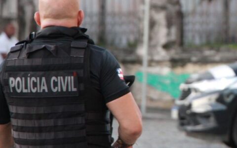 Imagem do post Polícia cumpre mandado de busca e apreensão contra mulher investigada por aplicar golpes