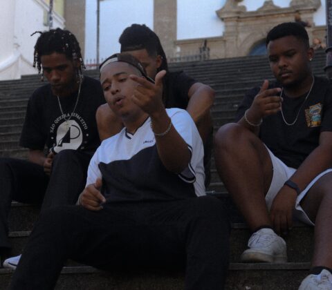 Imagem do post Denunciando a violência policial em Salvador e na Bahia, Rapper baiano Tas lança clipe de “A Profecia”; saiba mais
